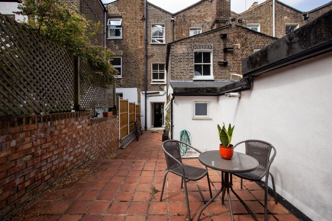 Ferienwohnung Pass The Keys - Beautiful Stylish Flat In South West London Exterior foto